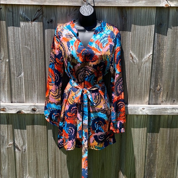 Colorful dress - Picture 3 of 7